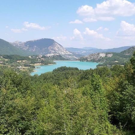 Apartmán Al Colle Castel San Vincenzo Exteriér fotografie