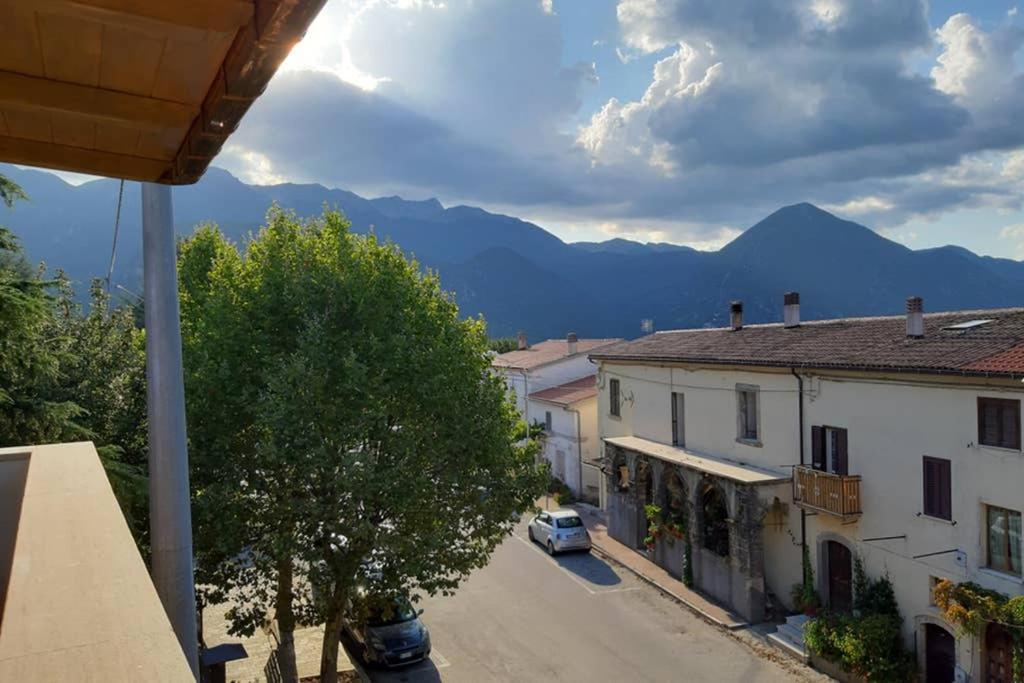 Apartmán Al Colle Castel San Vincenzo Exteriér fotografie